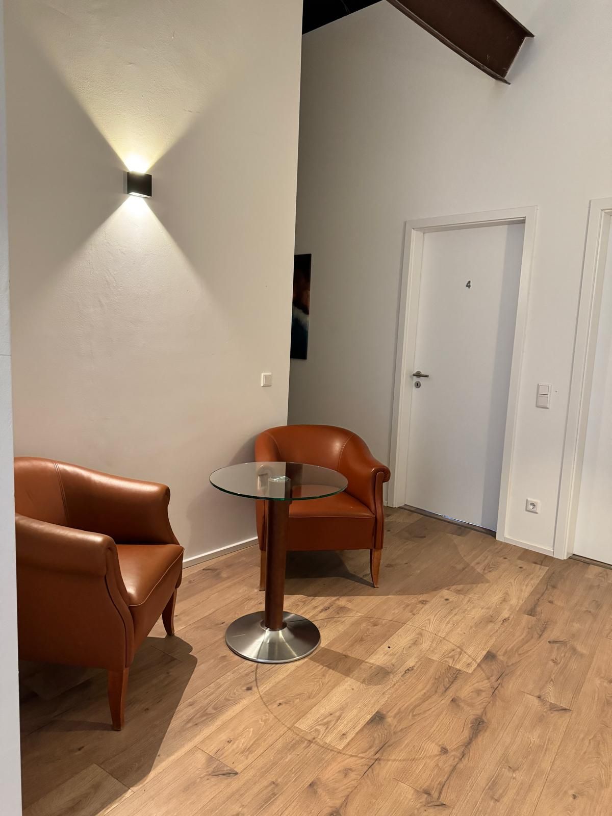 Zimmer Hüttenstraße in Düsseldorf