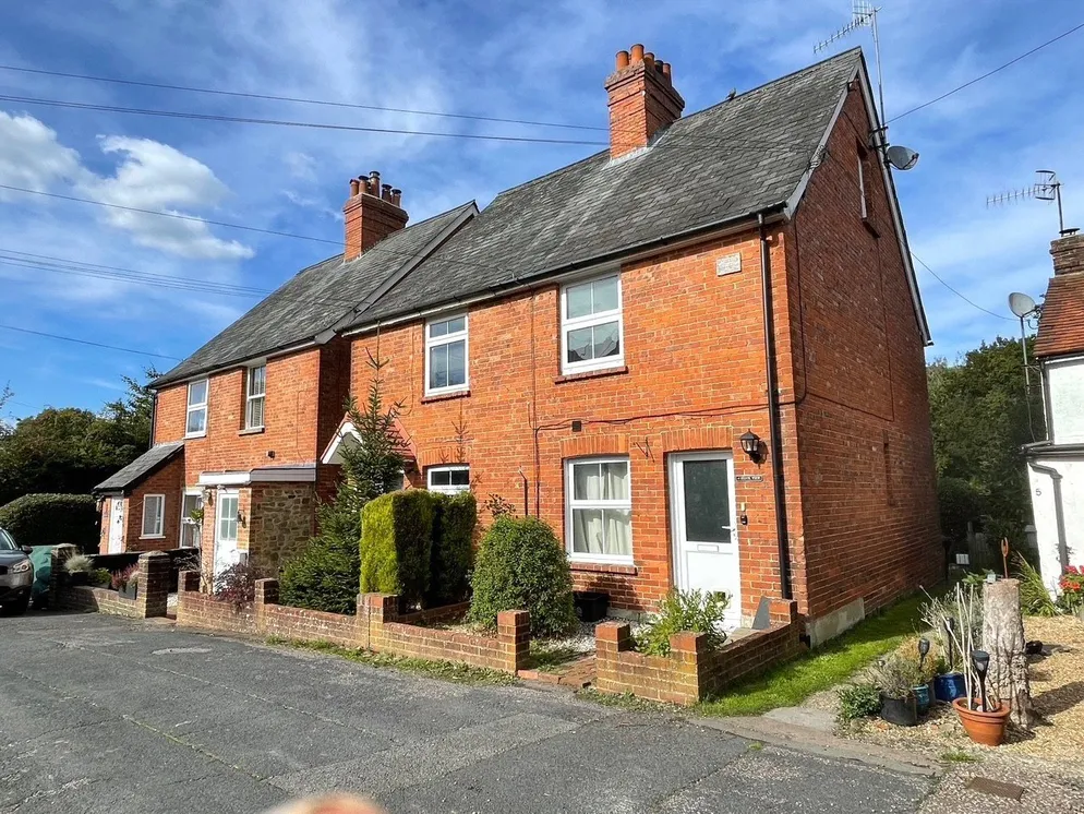 House Brook View in Wealden