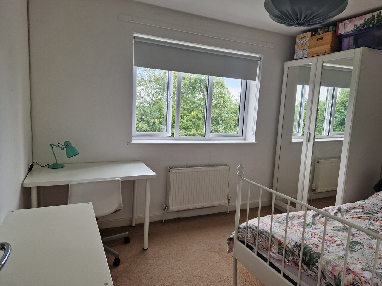 Room Low Close in Cambridge