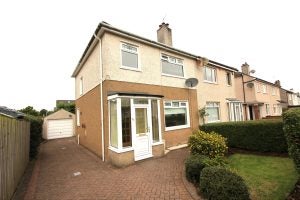 House Pollok Drive in Bishopbriggs