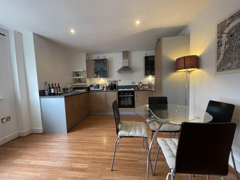 Flat Dartford Street in Greater London