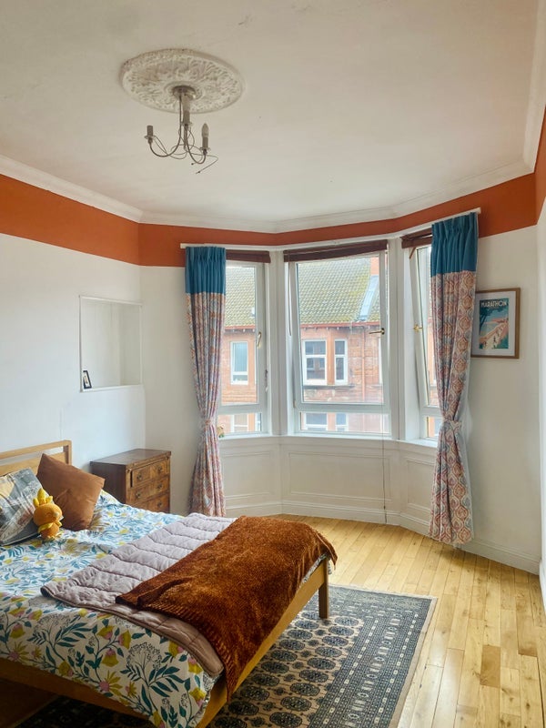 Flat Cartside Street in Glasgow
