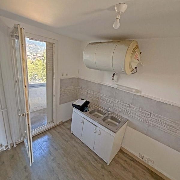Appartement Allée de la Chartreuse à Échirolles