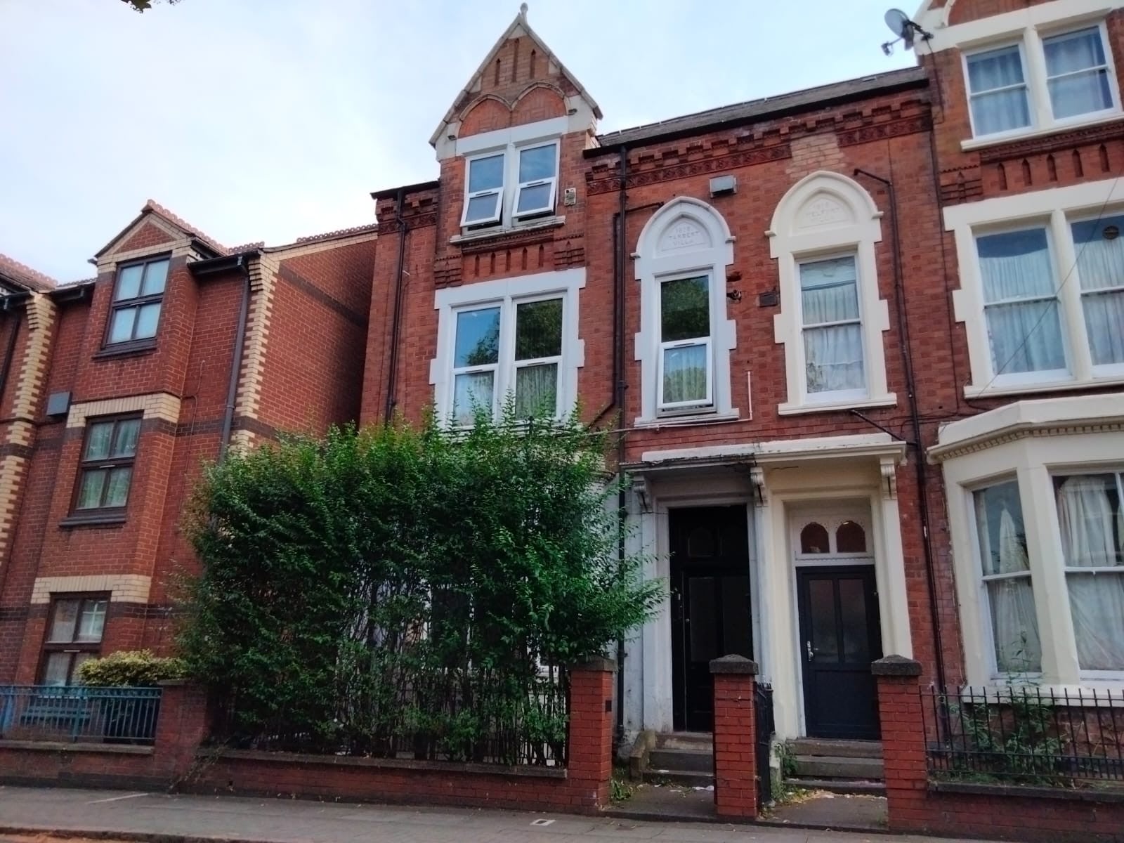 Flat Evington Road in Leicester