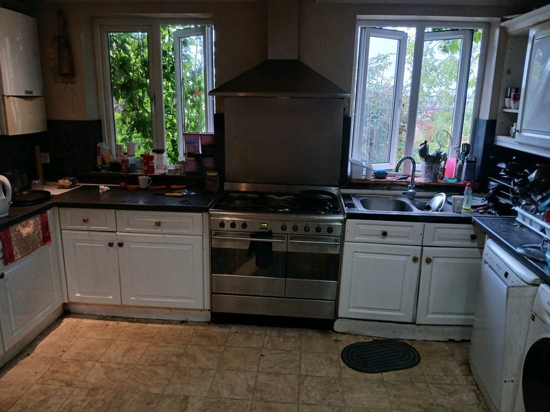 Room Preston Road in Greater London