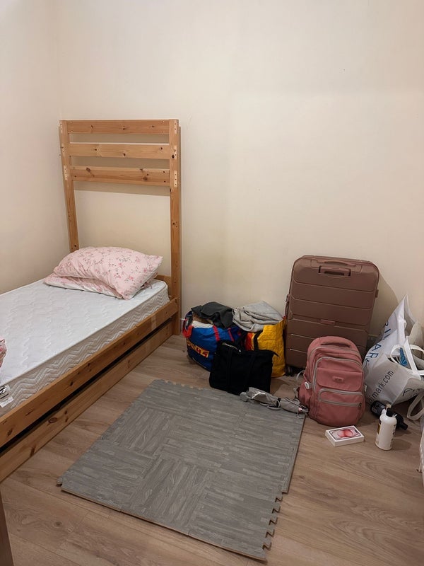 Room Guibal Road in Greater London