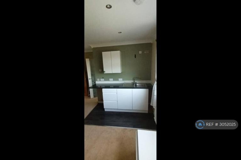 Room Pound Lane in Sevenoaks