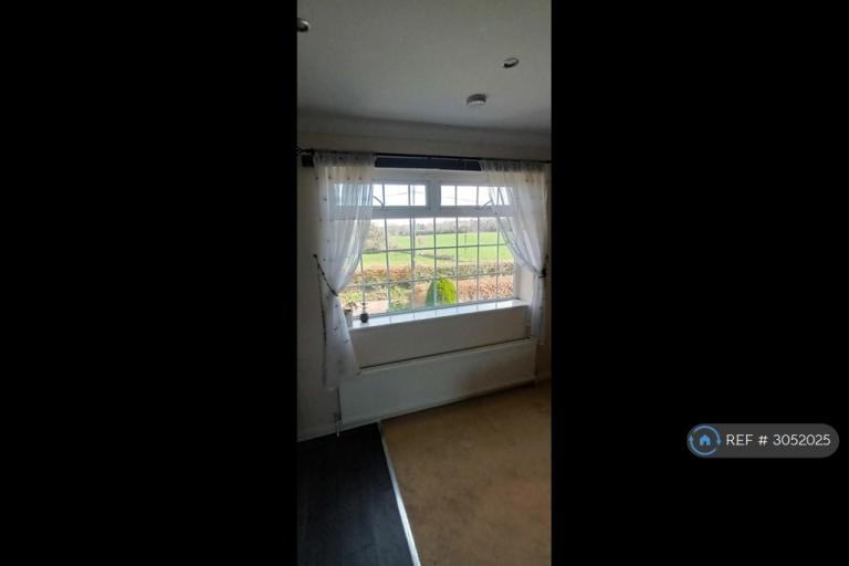 Room Pound Lane in Sevenoaks