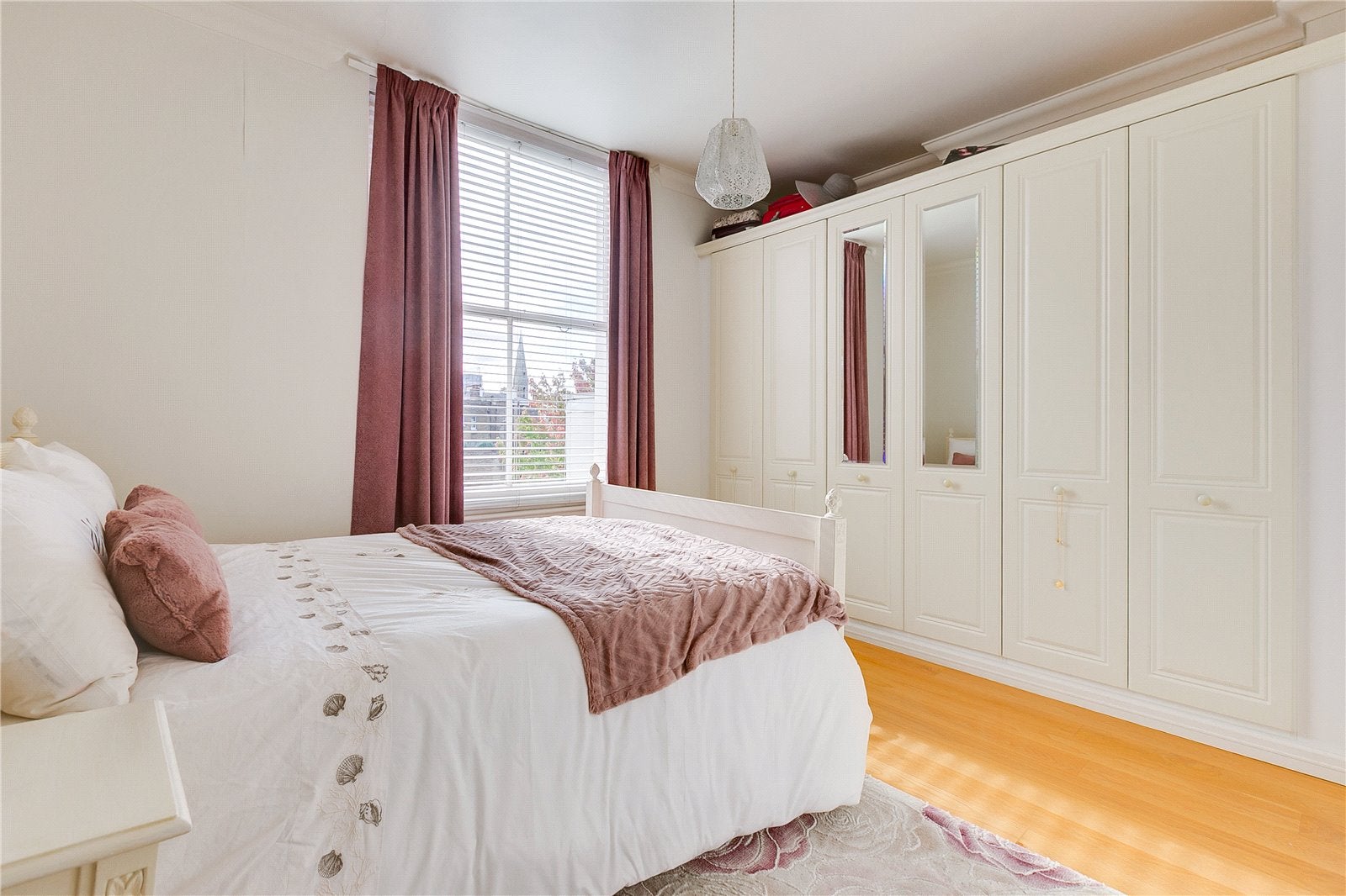 Flat Warwick Avenue in City of Westminster