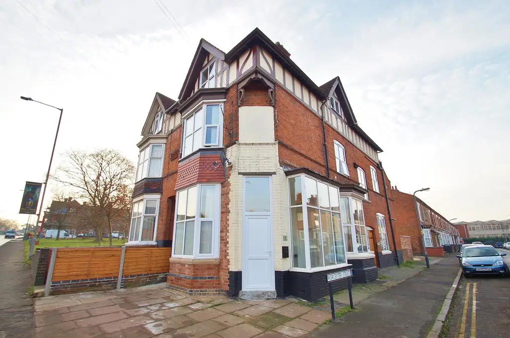 Flat Newbold Road in Rugby