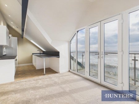 Flat Pembroke Terrace in Bridlington