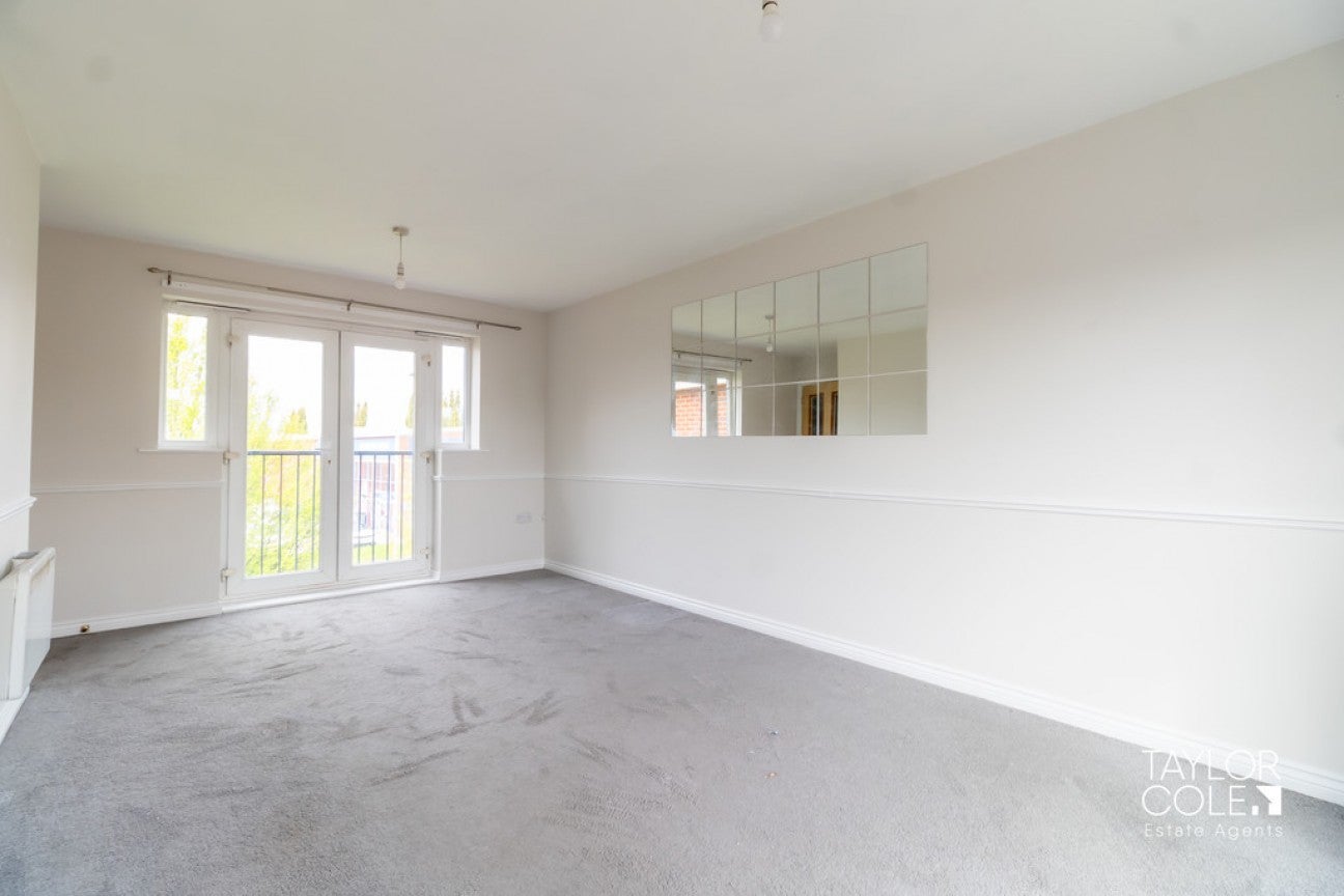 Flat Meander Close in Tamworth