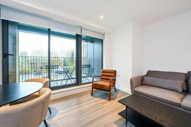 Flat Station View in Guildford