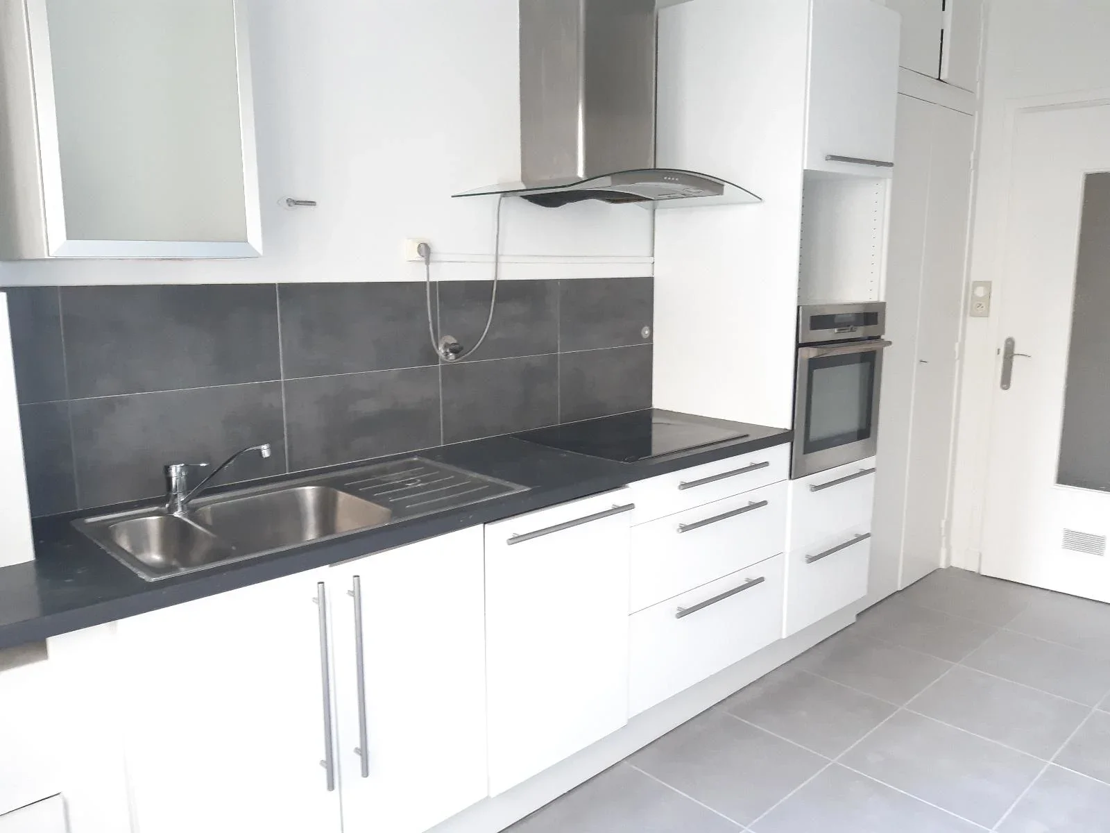 Flat Place Paul Mistral in Grenoble