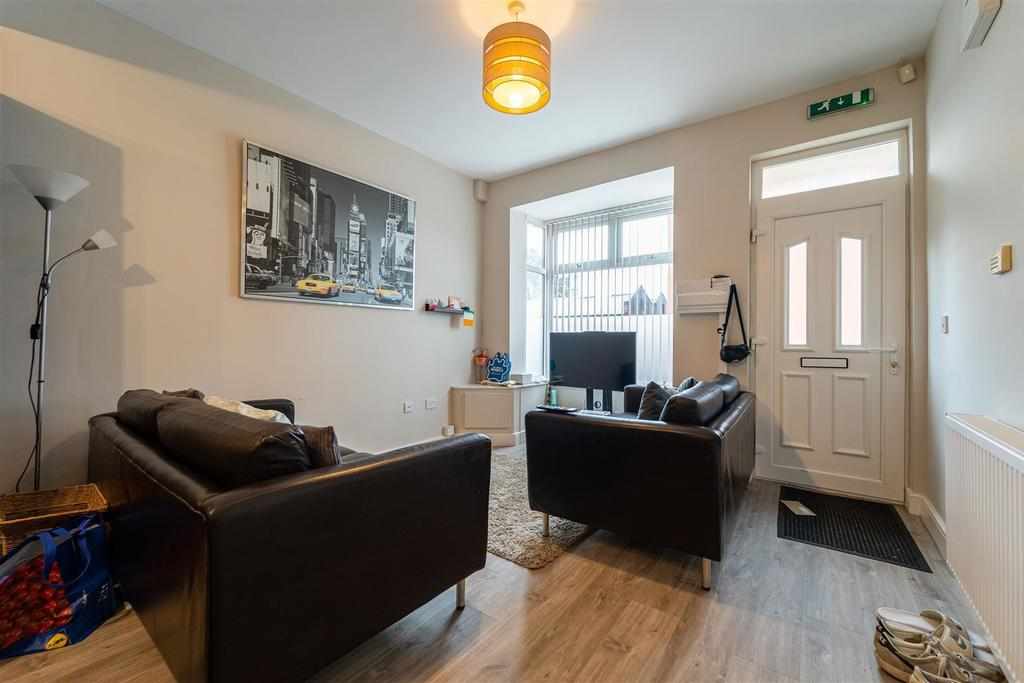 Flat Selly Hill Road in Birmingham