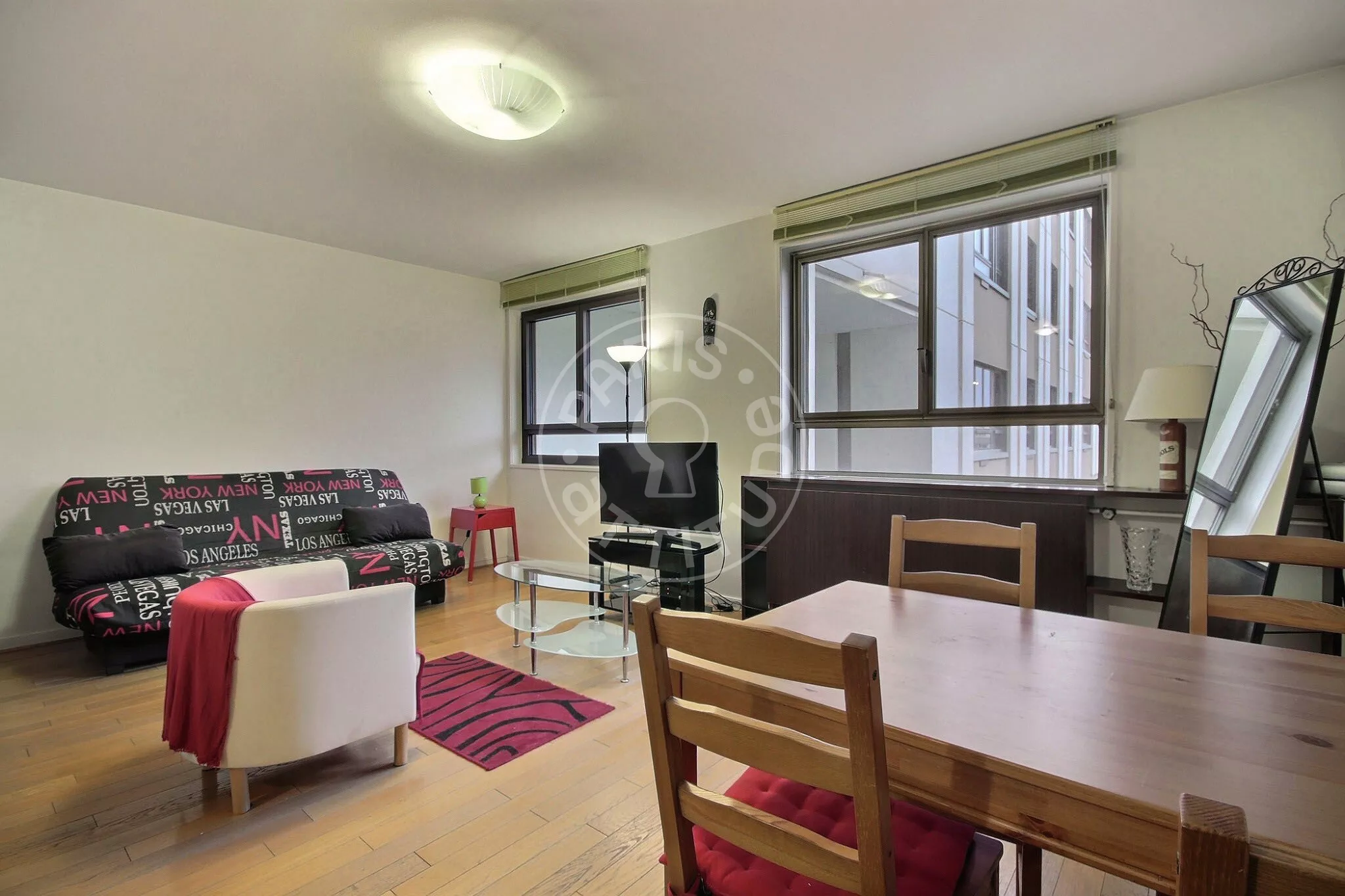 Appartement Rue Louise Thuliez à Paris