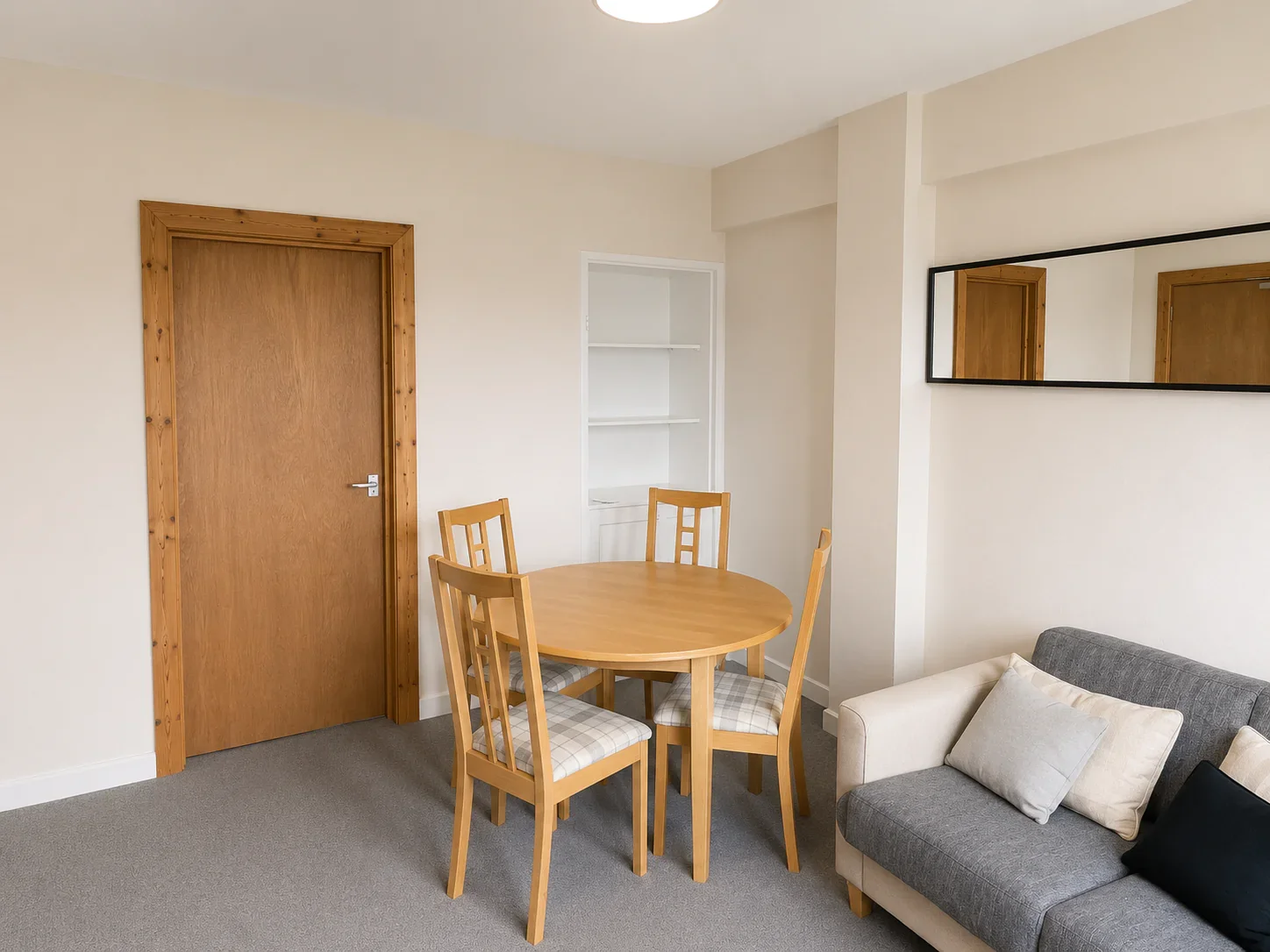 Room Westfield Court in City of Edinburgh