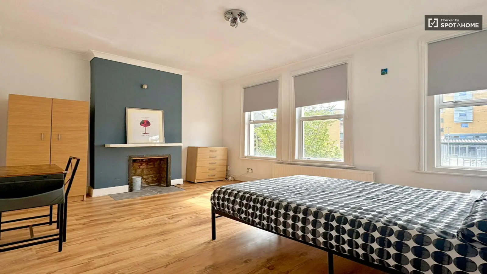 Flat Wandsworth Bridge Road in Greater London