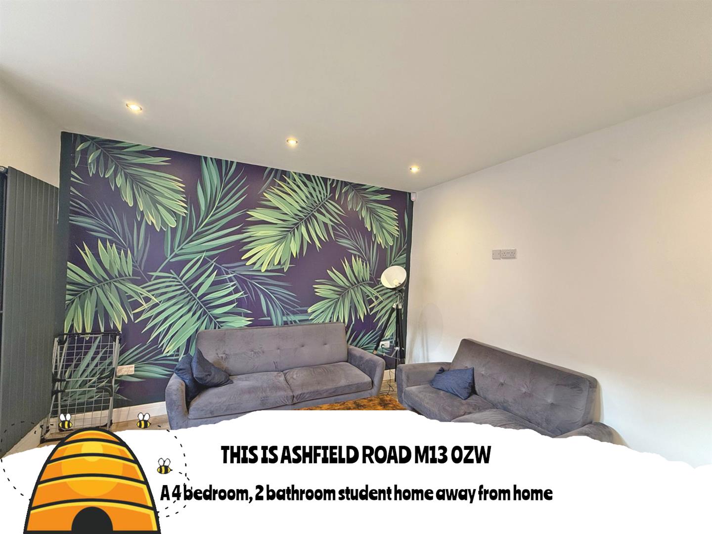 Flat Ashfield Road in Manchester