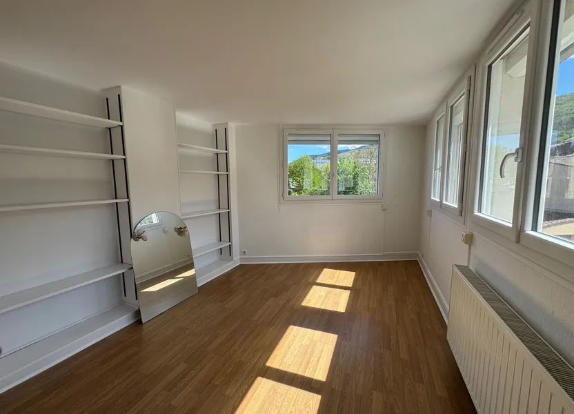 Flat Rue Meyer in Mazamet