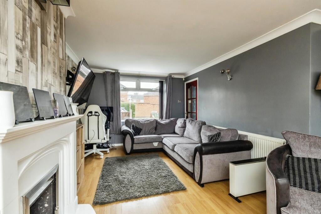 House Yatesbury Crescent in Nottingham