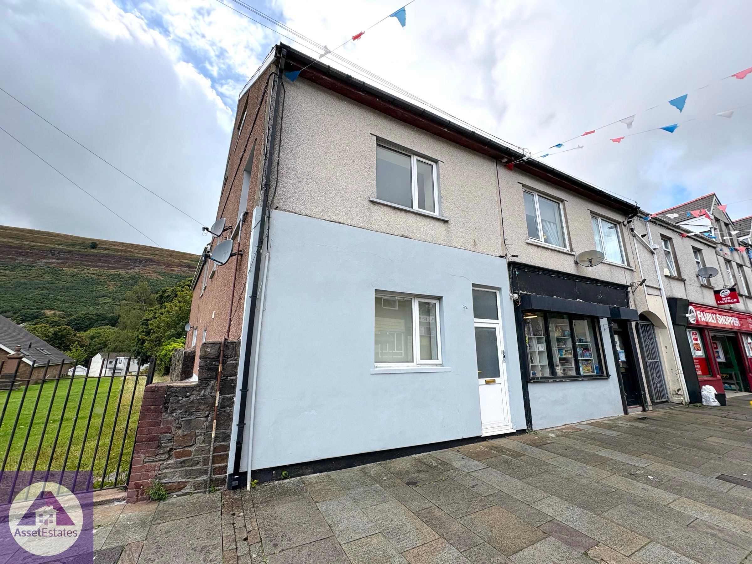 Flat High Street in Blaina