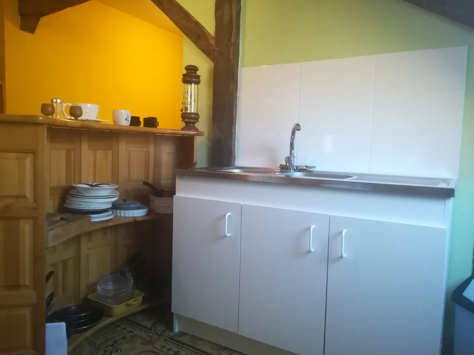 Flat Cour du Four in Saint-Martin-des-Champs