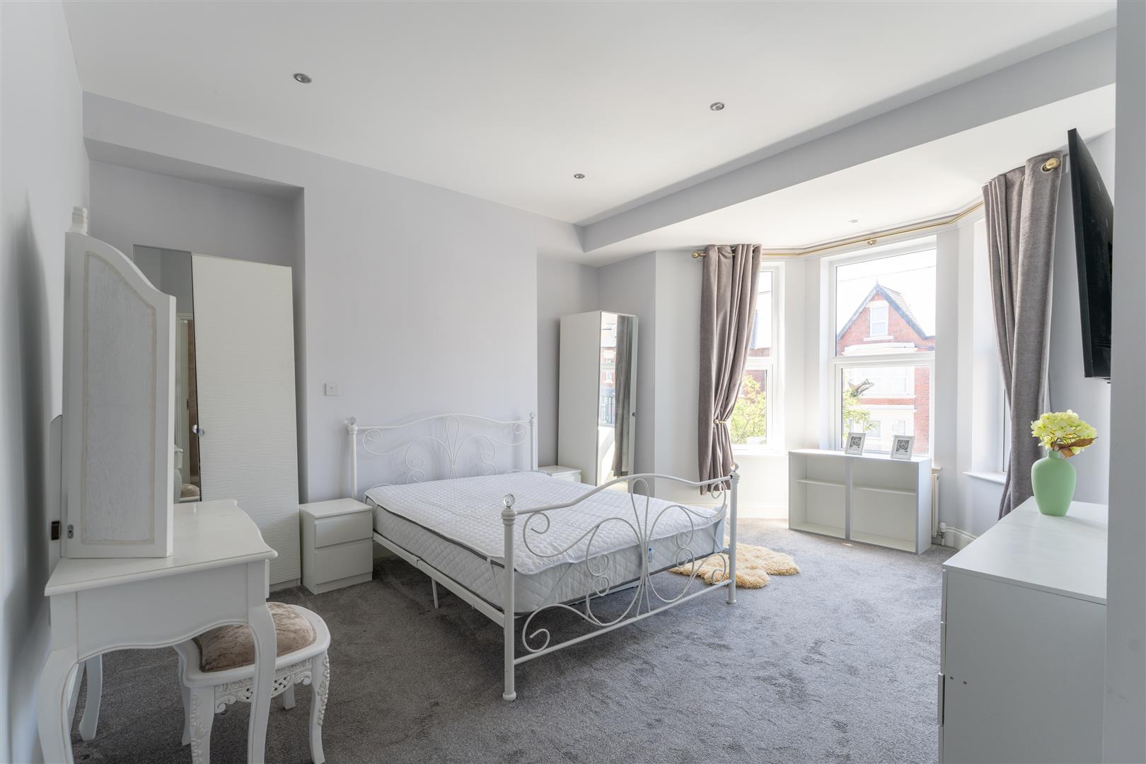 Room Westgate Road in Newcastle upon Tyne
