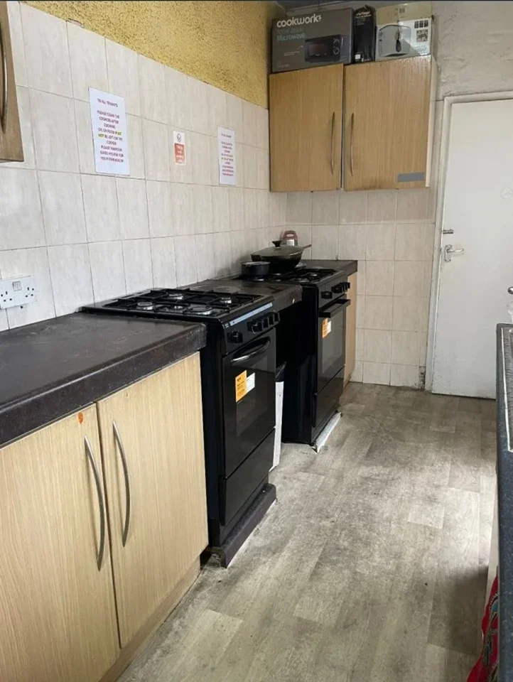 Room Green Lane in Greater London