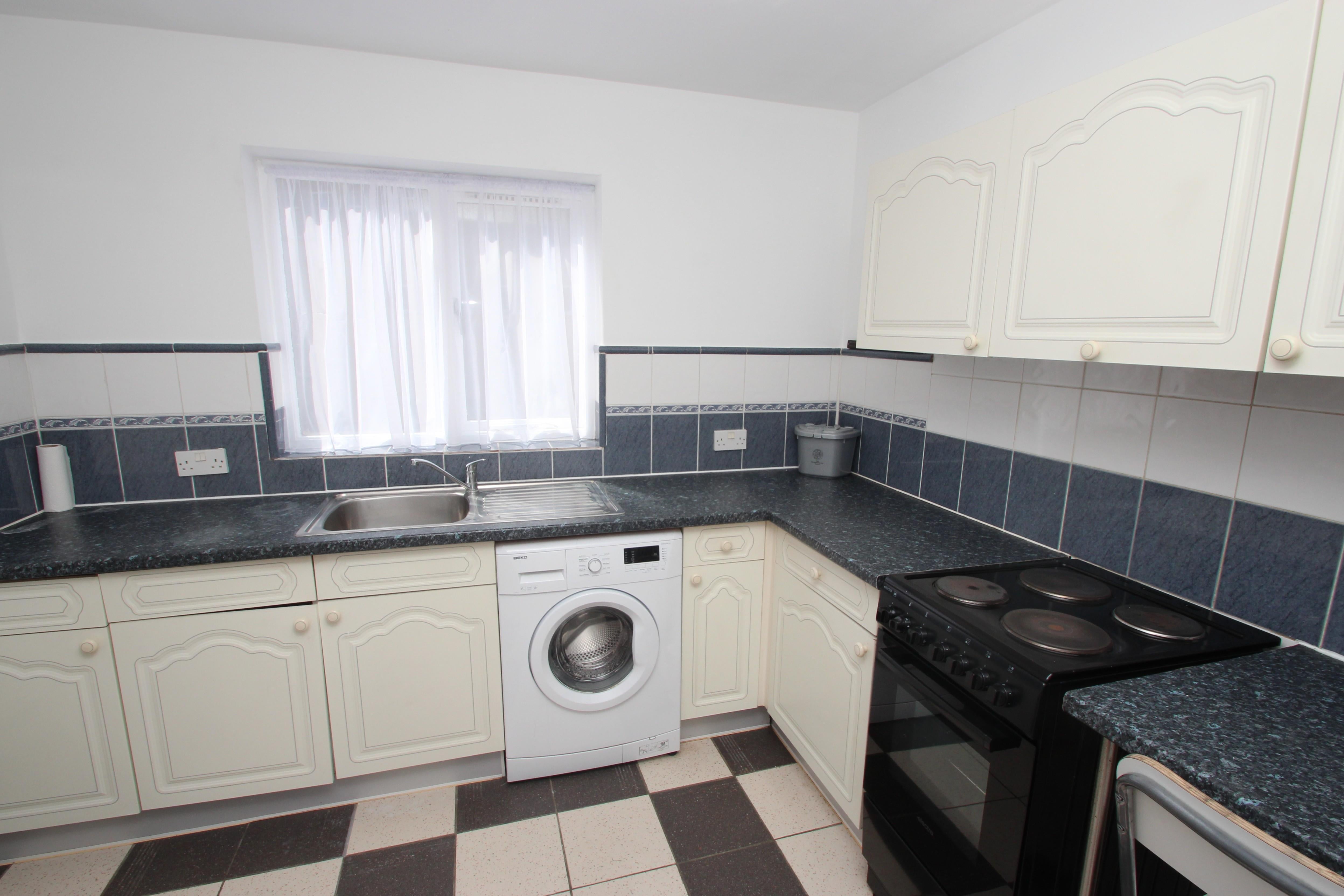 Flat Portland Road in Rushden
