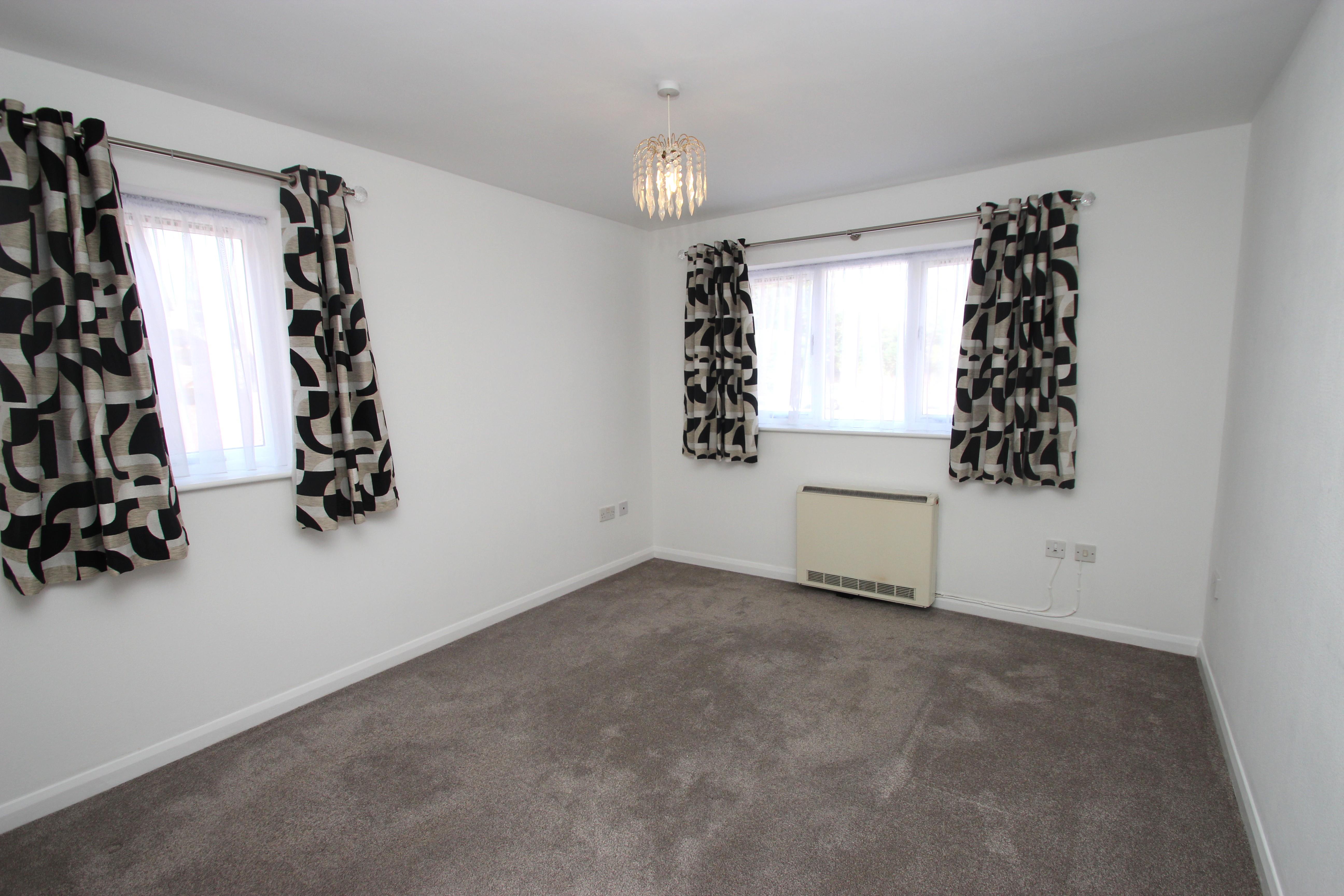 Flat Portland Road in Rushden