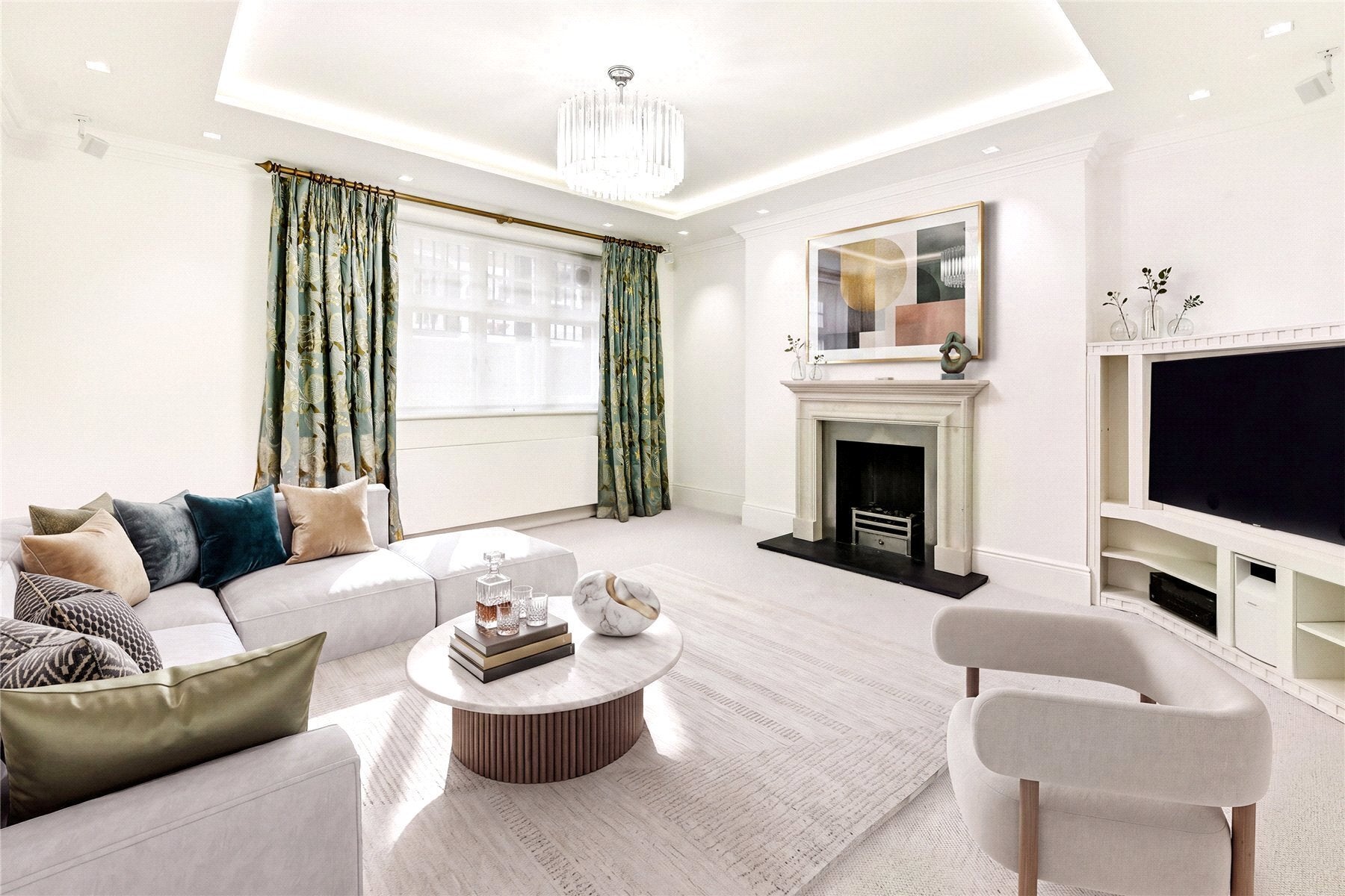 Flat Draycott Avenue in Greater London