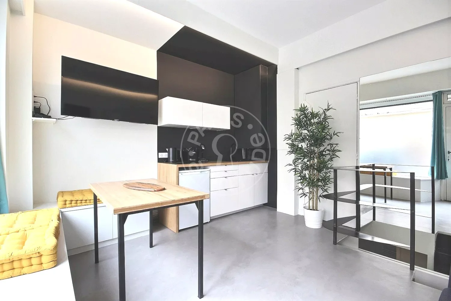 Appartement Rue du Ruisseau à Paris