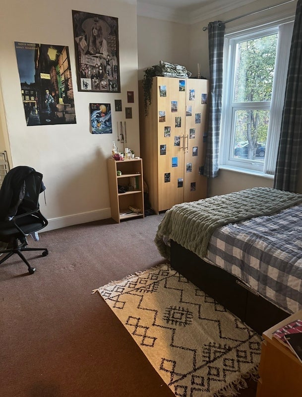 Room Portland Road in Newcastle upon Tyne