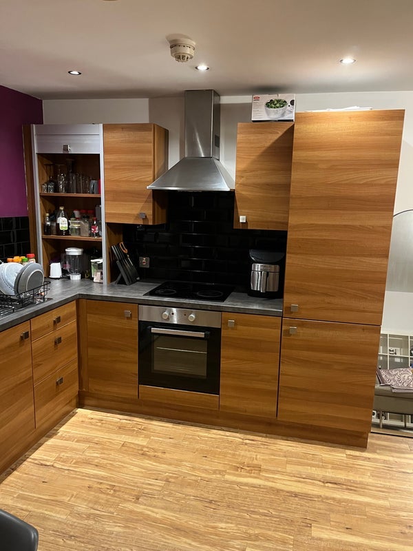 Room Cook Street in Salford
