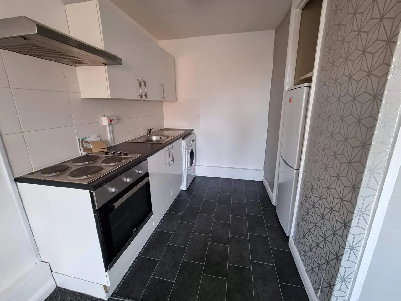 Flat Upper Sheridan Road in Greater London