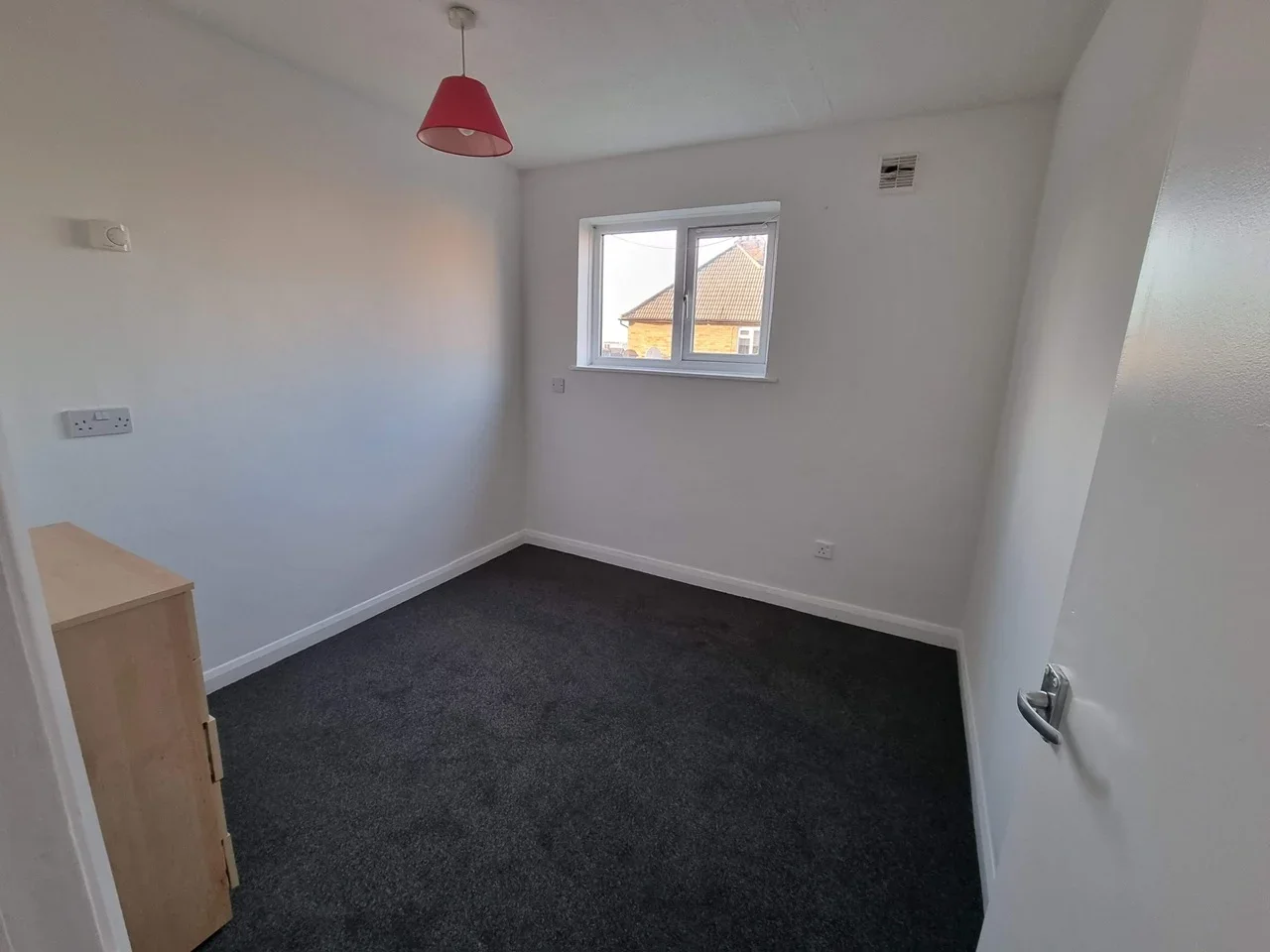 Flat Upper Sheridan Road in Greater London