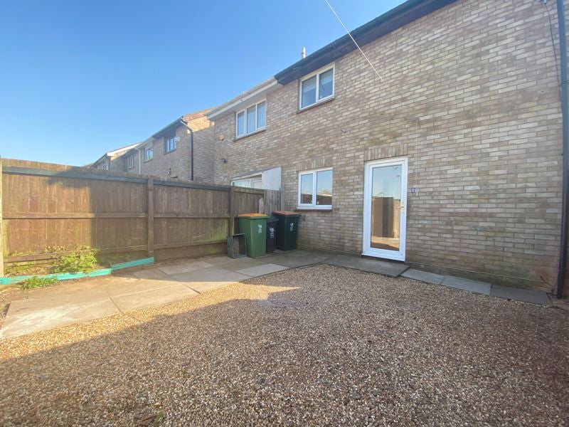 House Caldy Close in Newport