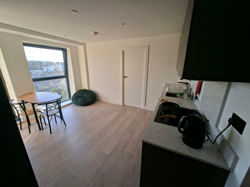 Room Trundley's Road in Greater London