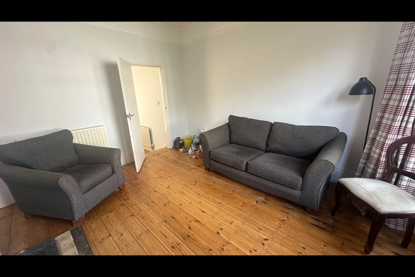 Flat Pathfield Road in Greater London