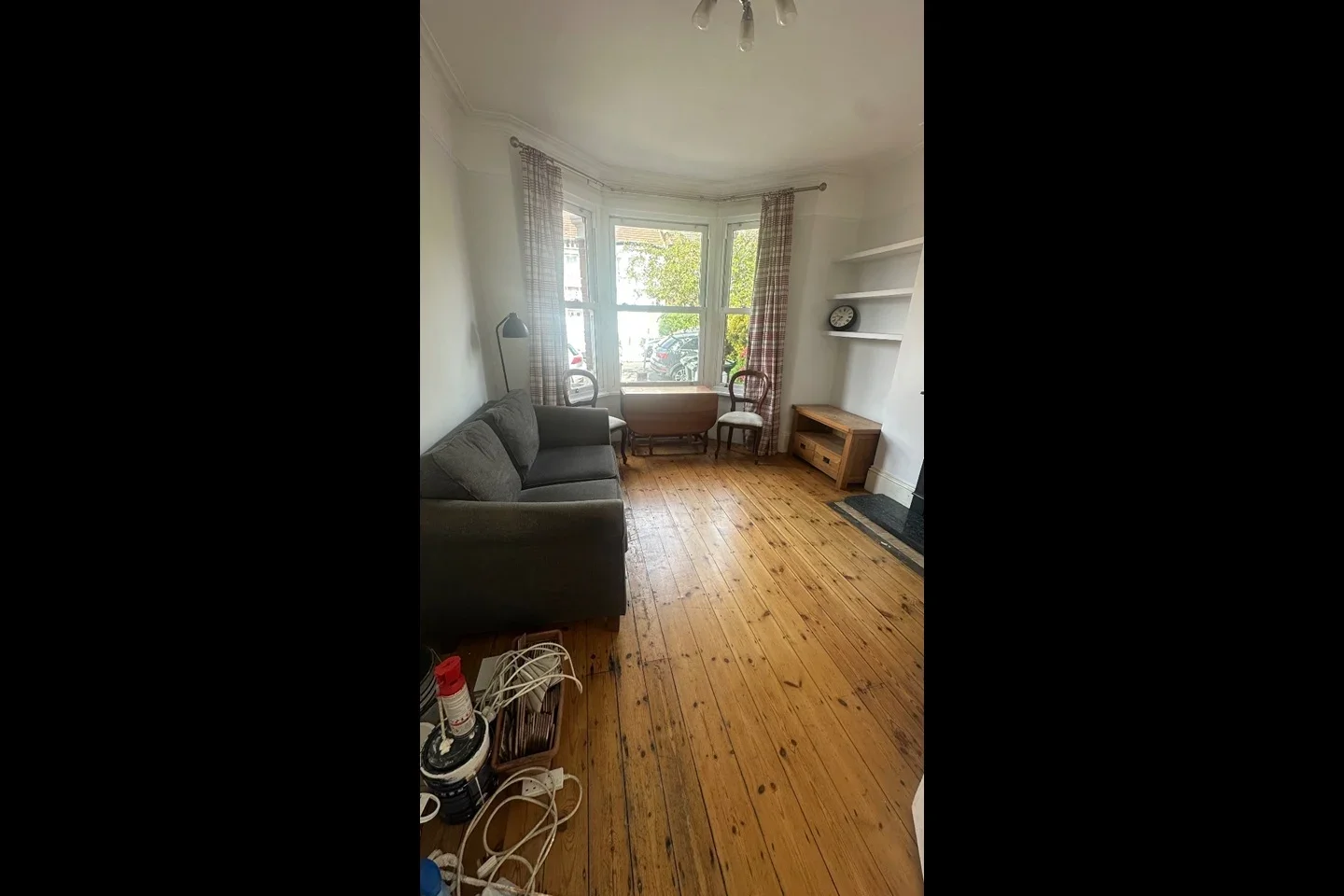 Flat Pathfield Road in Greater London