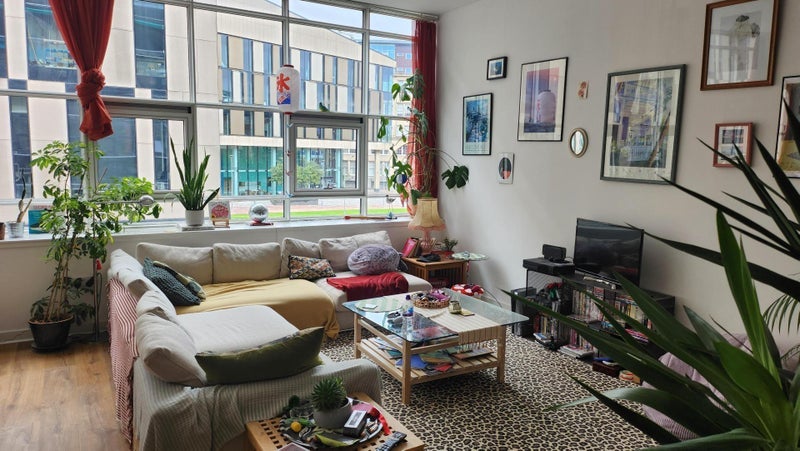 Room Albion Street in Glasgow