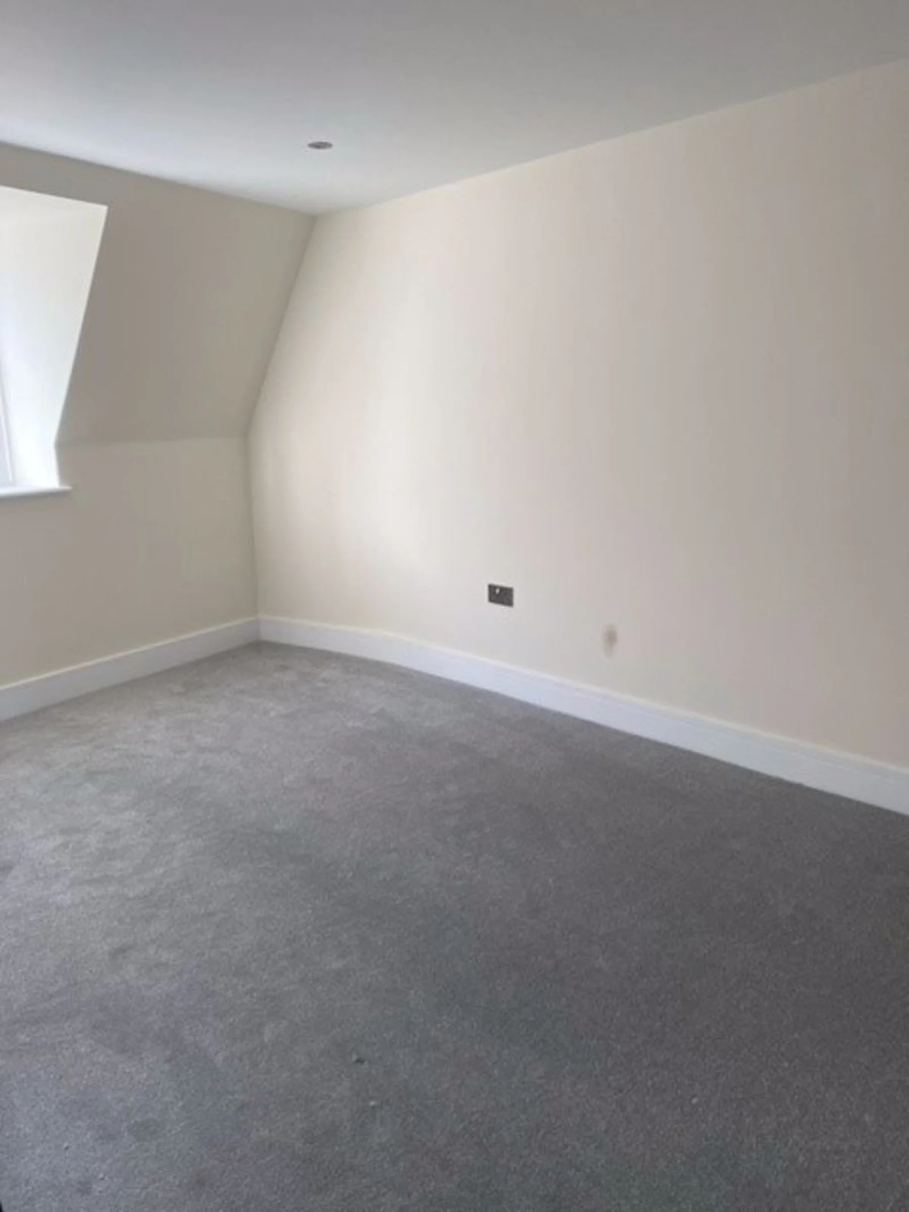 Flat East Borough in Wimborne Minster