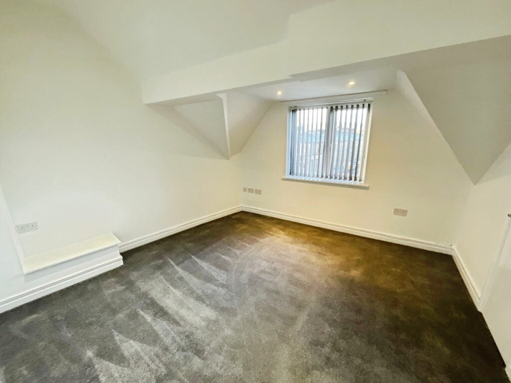 Flat Burnley Road in Padiham