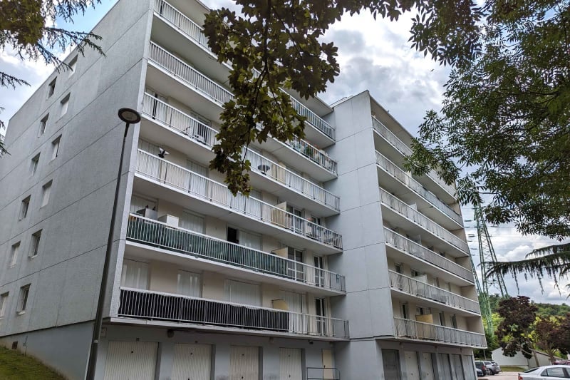 Flat Rue Georges Braque in Grand-Couronne