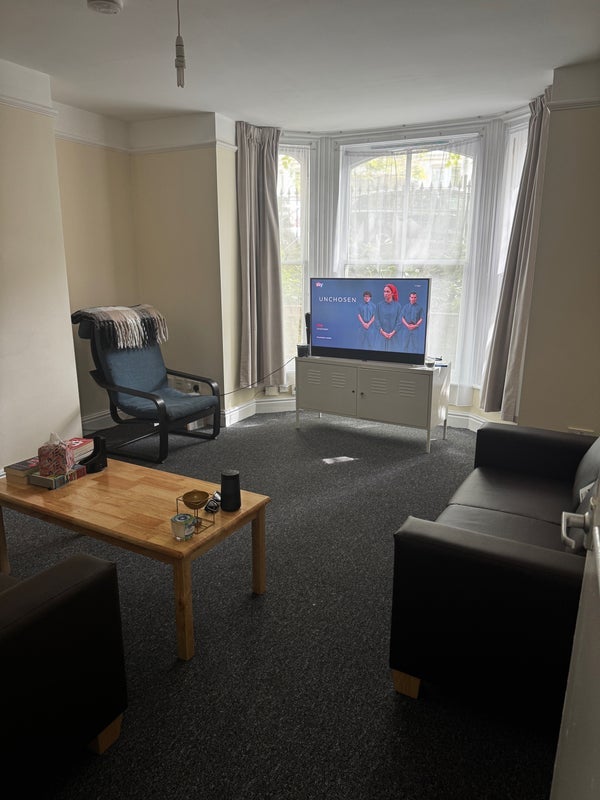 Flat Pemberton Gardens in Greater London