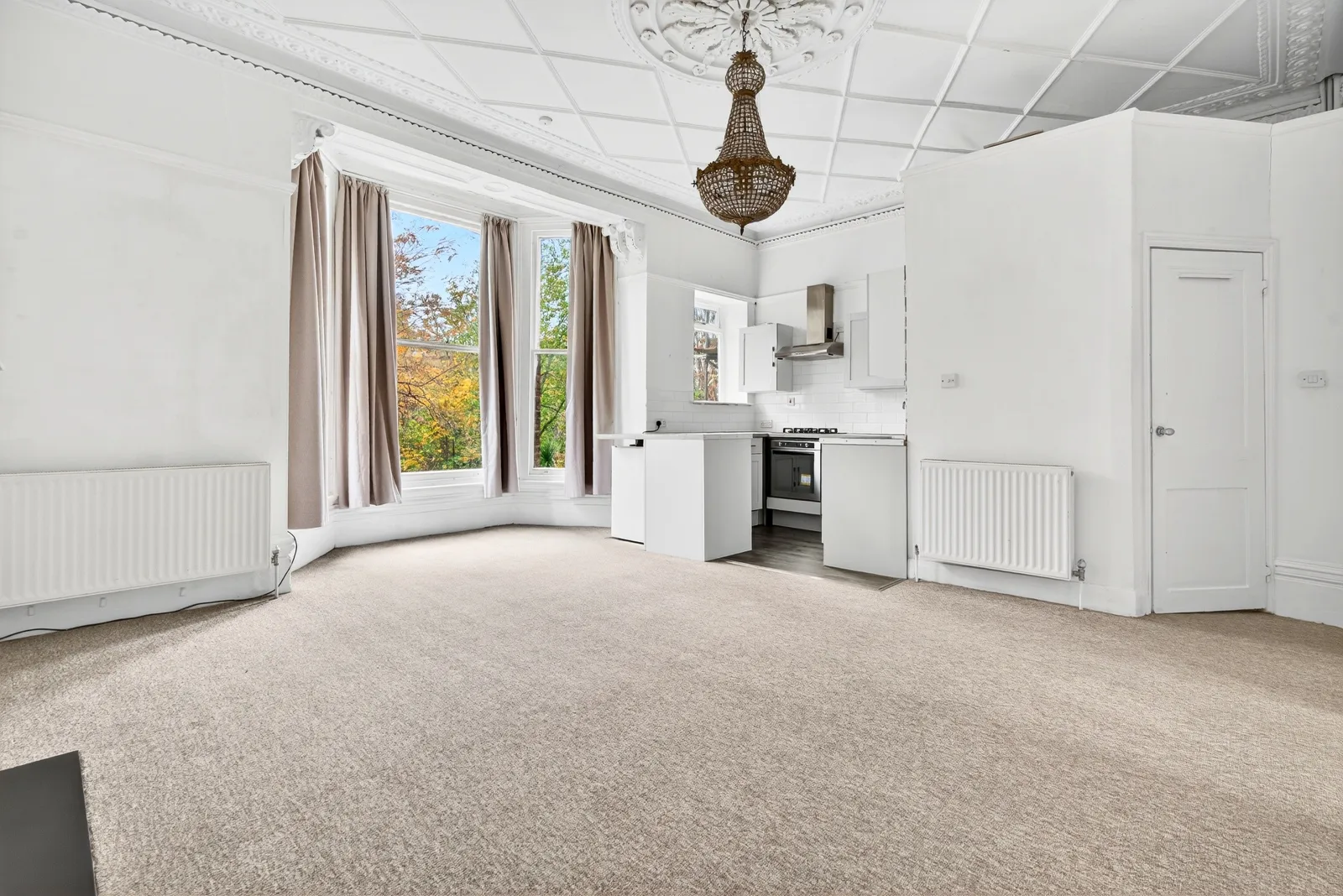 Flat Carleton Road in Greater London