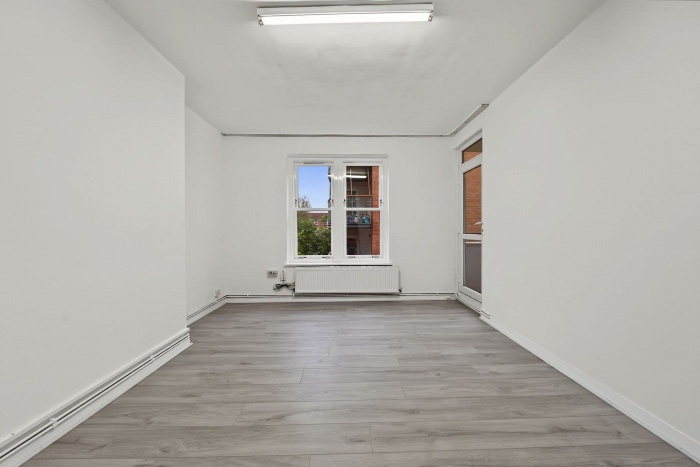 Flat Lordship Road in Greater London