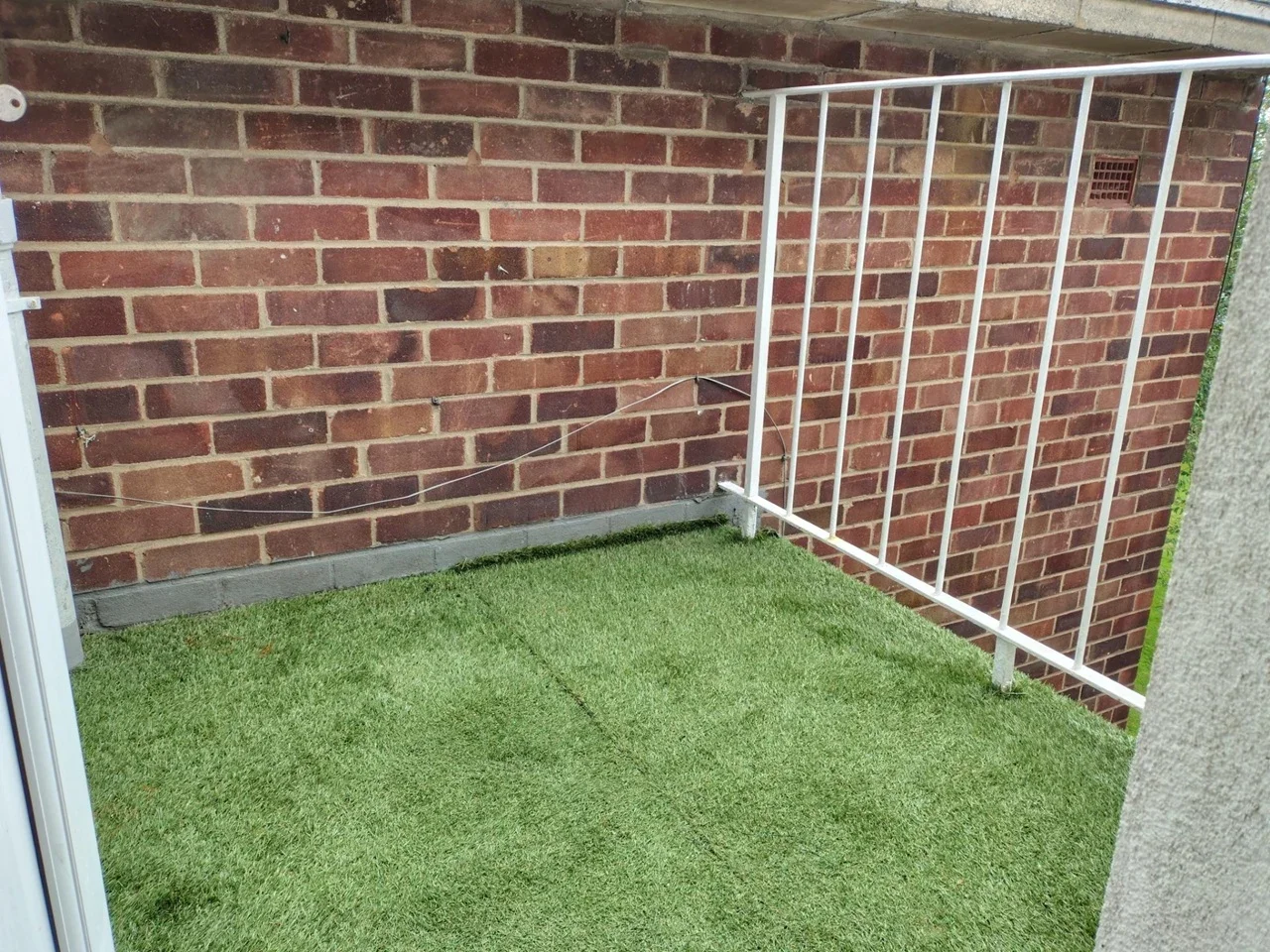 Flat Crathie Close in Coventry