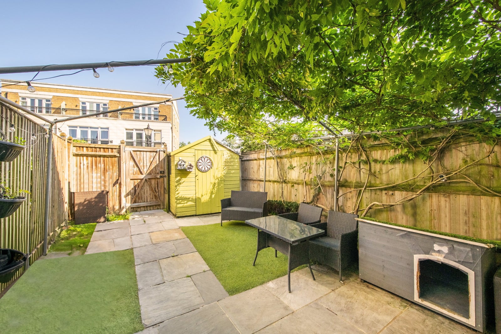 House Williams Lane in Greater London
